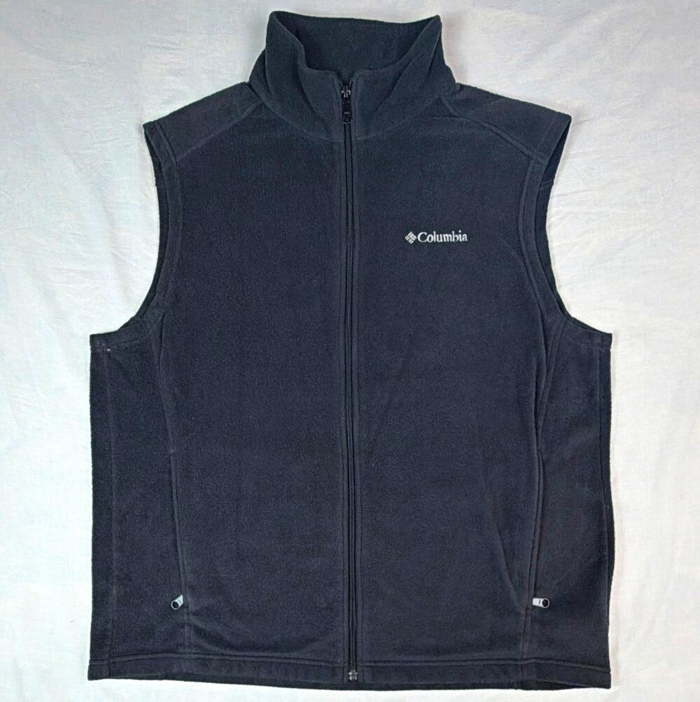 Columbia Men’s L Black Fleece Vest Full Zip Pockets Stand Collar Outdoor
